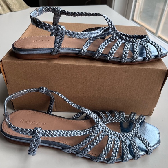 BODEN Metallic Blue Woven Strappy Multistrap Flat Sandals NEW 6 - Picture 4 of 4